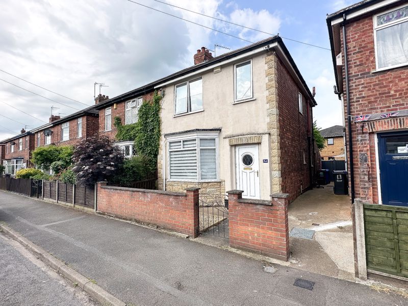 3 bed semi-detached house for sale in Lincoln Street, Gainsborough DN21, £125,000