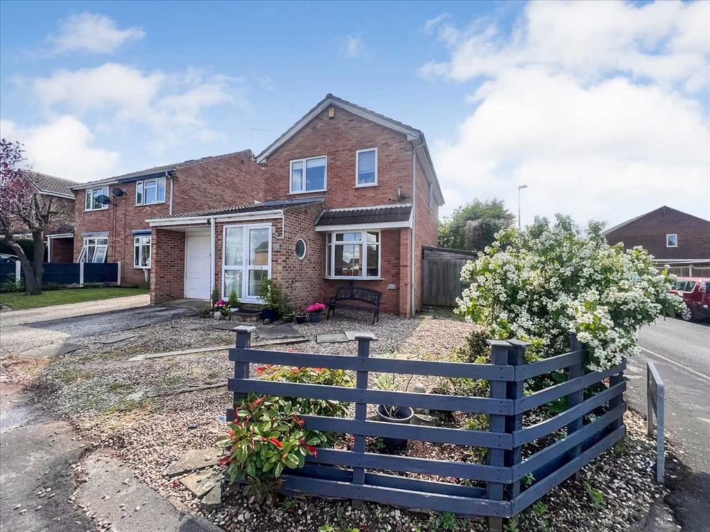 3 bed detached house for sale in Daleside, Cotgrave, Nottingham NG12, £280,000