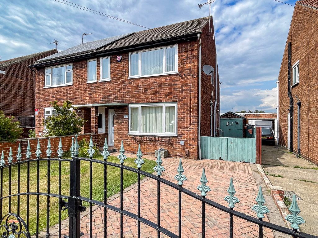 3 bed semi-detached house for sale in Windsor Walk, Scawsby, Doncaster DN5, £165,000