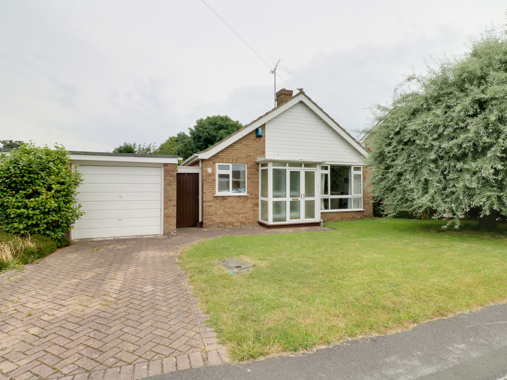 3 bed detached bungalow for sale in Birchdale, Barton-Upon-Humber DN18, £195,000