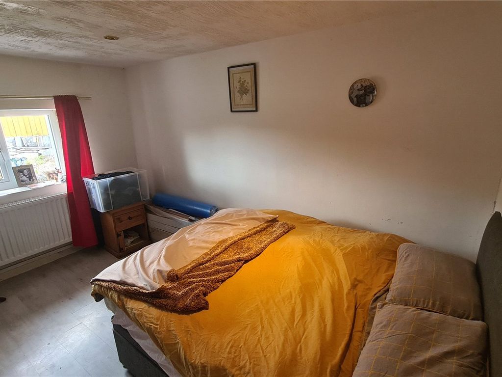 2 bed bungalow for sale in Clwt-Y-Bont, Caernarfon, Gwynedd LL55, £230,000