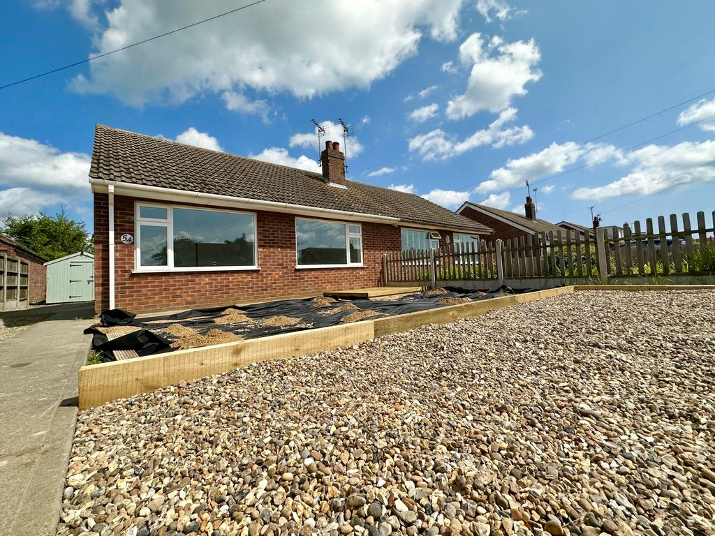 2 bed semi-detached bungalow for sale in Heather Avenue, Scratby, Great Yarmouth NR29, £225,000