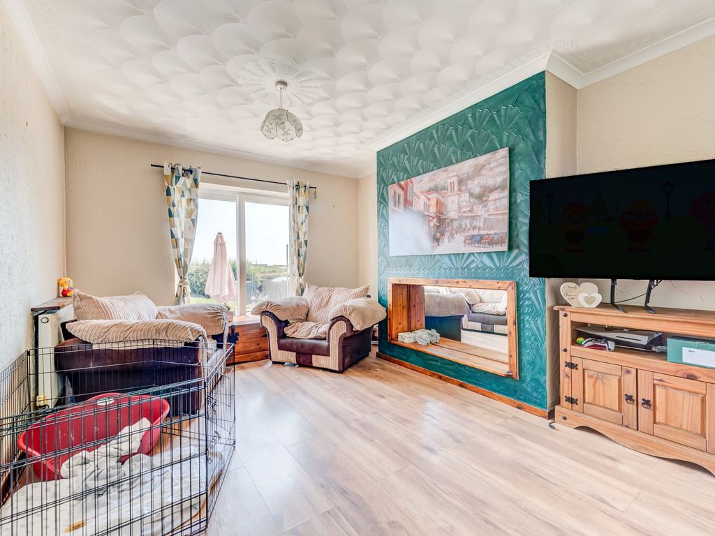 3 bed terraced house for sale in Harris Avenue, Rumney, Cardiff. CF3, £195,000