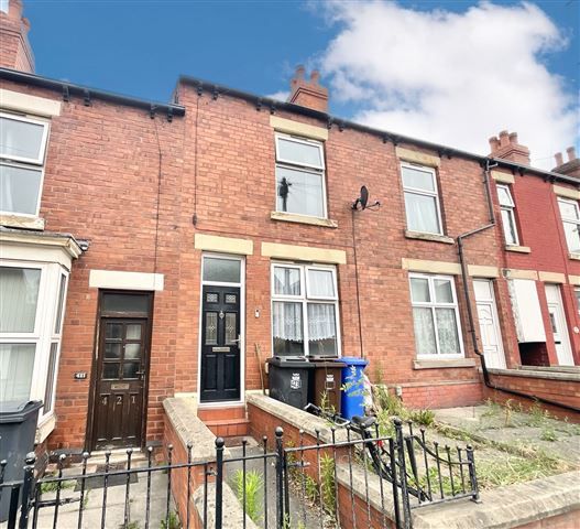 3 bed terraced house for sale in Main Road, Sheffield S9, £120,000