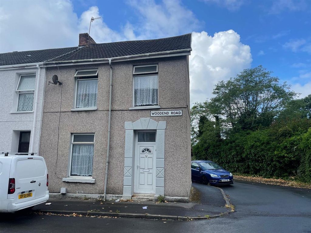3 bed end terrace house for sale in Woodend Road, Llanelli SA15, £110,000
