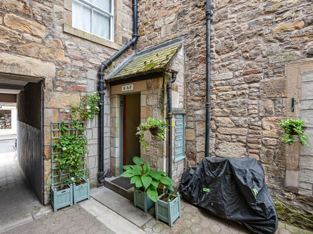2 bed flat for sale in High Street, Jedburgh TD8, £68,000