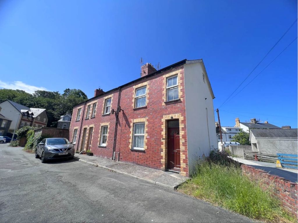 3 bed property for sale in Cambrian Square, Llanbadarn Road, Aberystwyth SY23, £179,950