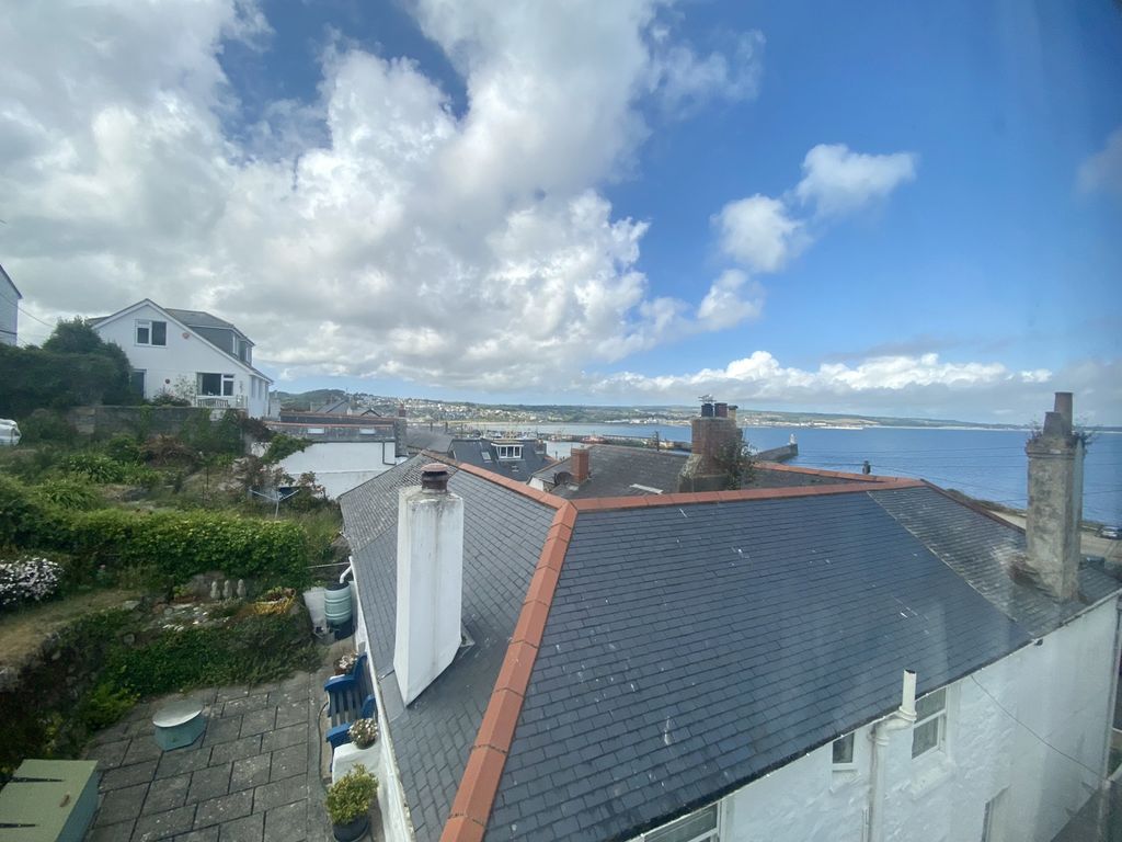 2 bed terraced house for sale in Primrose Terrace, Newlyn TR18, £185,000