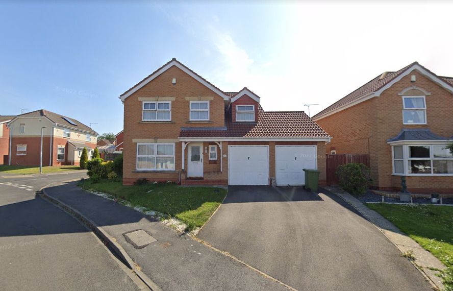 5 bed detached house for sale in Aysgarth Rise, Bridlington YO16, £289,950