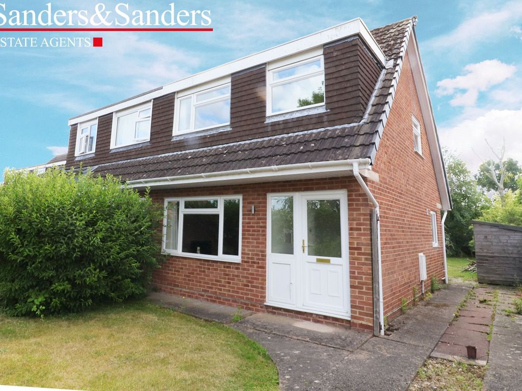 3 bed semi-detached house for sale in Alcocks Road, Alcester B49, £310,000