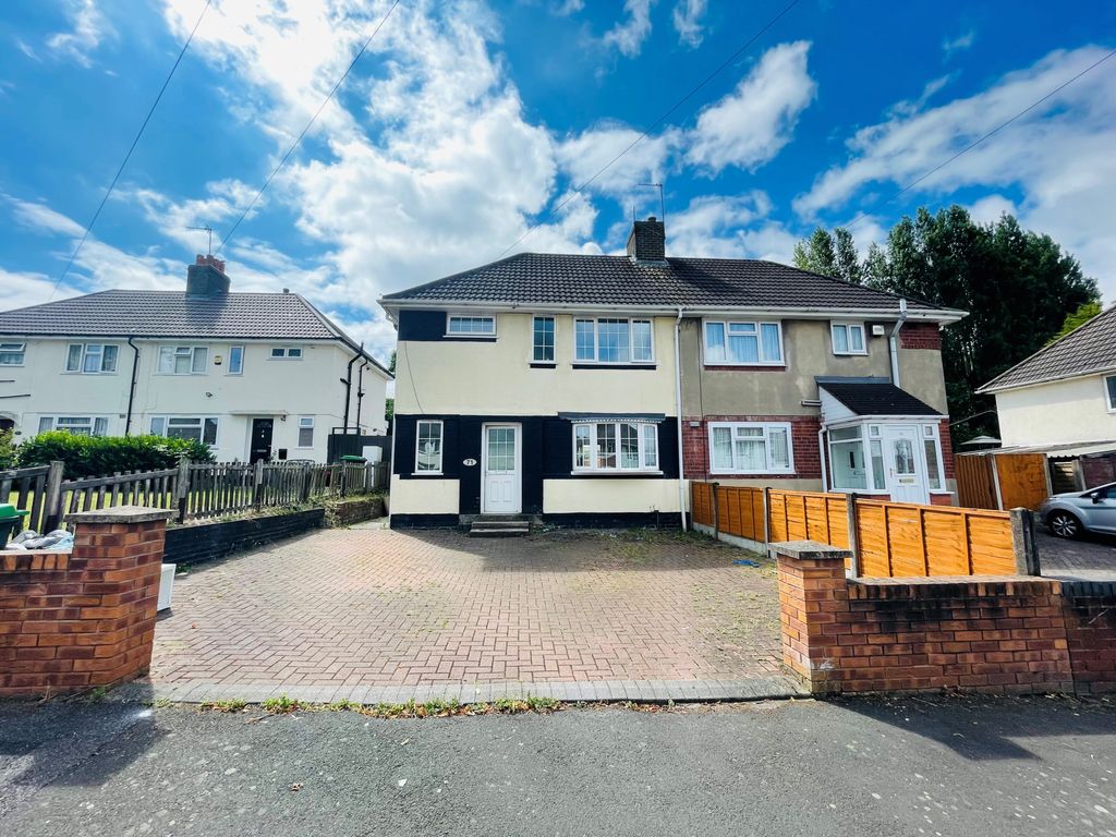 3 bed semi-detached house for sale in Booth Road, Wednesbury WS10, £39,000