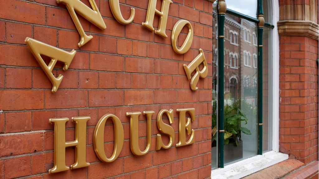 Office for sale in Anchor House Investment, The Maltings, Silvester Street, Kingston Upon Hull, East Riding Of Yorkshire HU1, £2,500,000