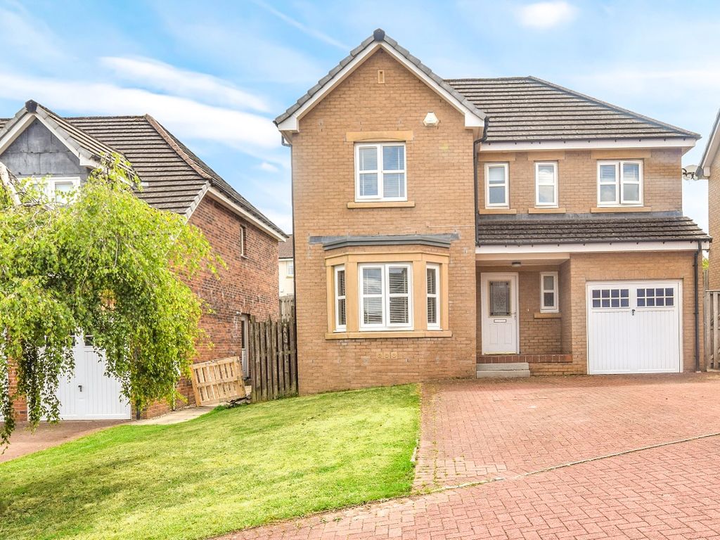 4 bed detached house for sale in Juniper Drive, Hamilton ML3, £259,995