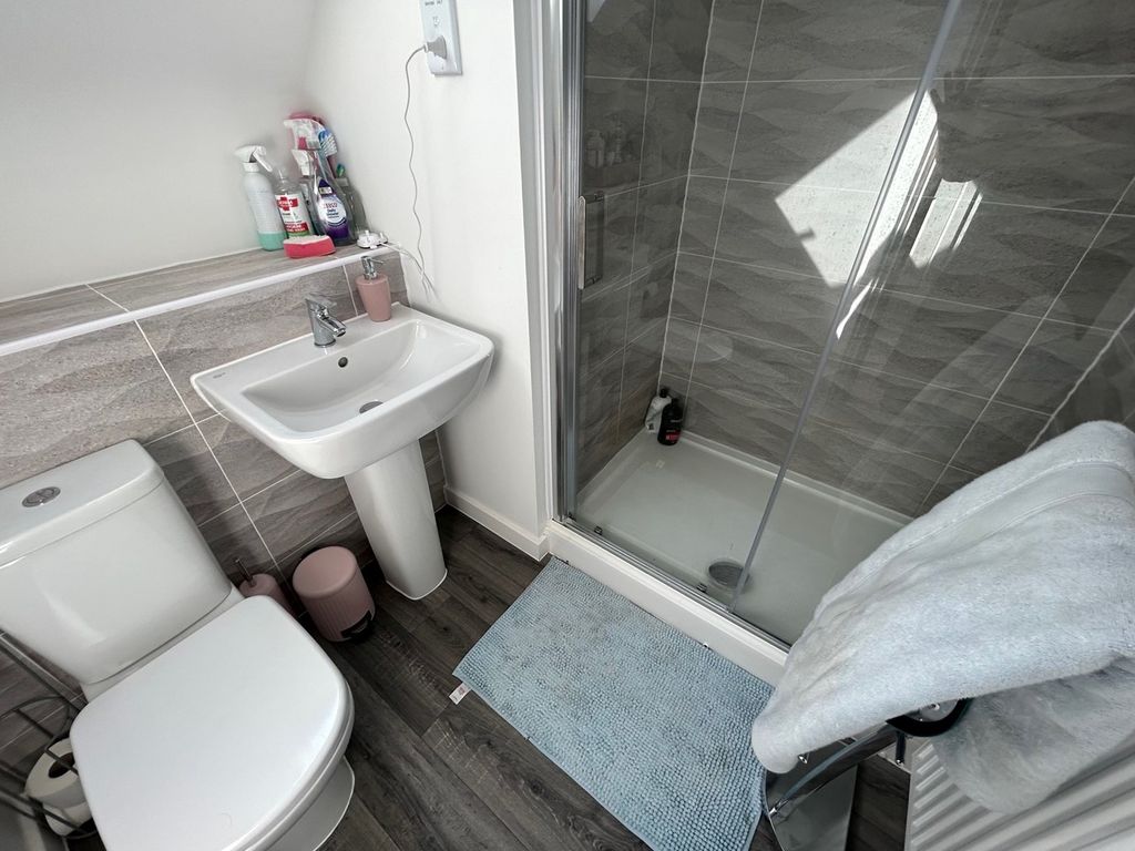 3 bed semi-detached house for sale in Perth Close, Bourne PE10, £230,000