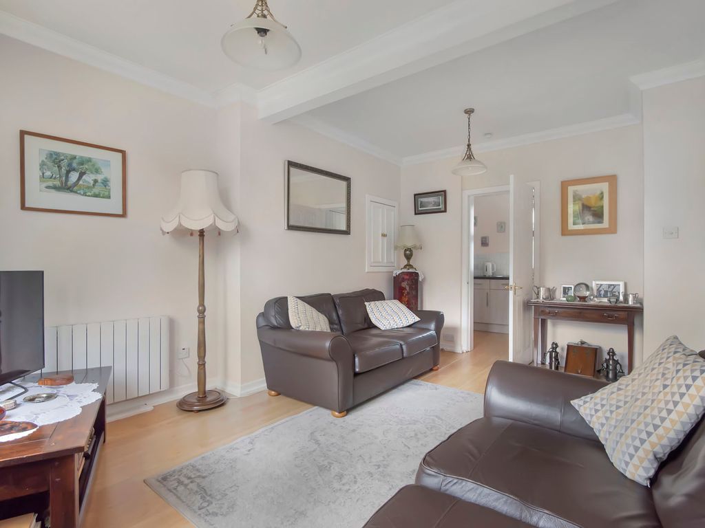 2 bed flat for sale in Monemore, Killin FK21, £136,000