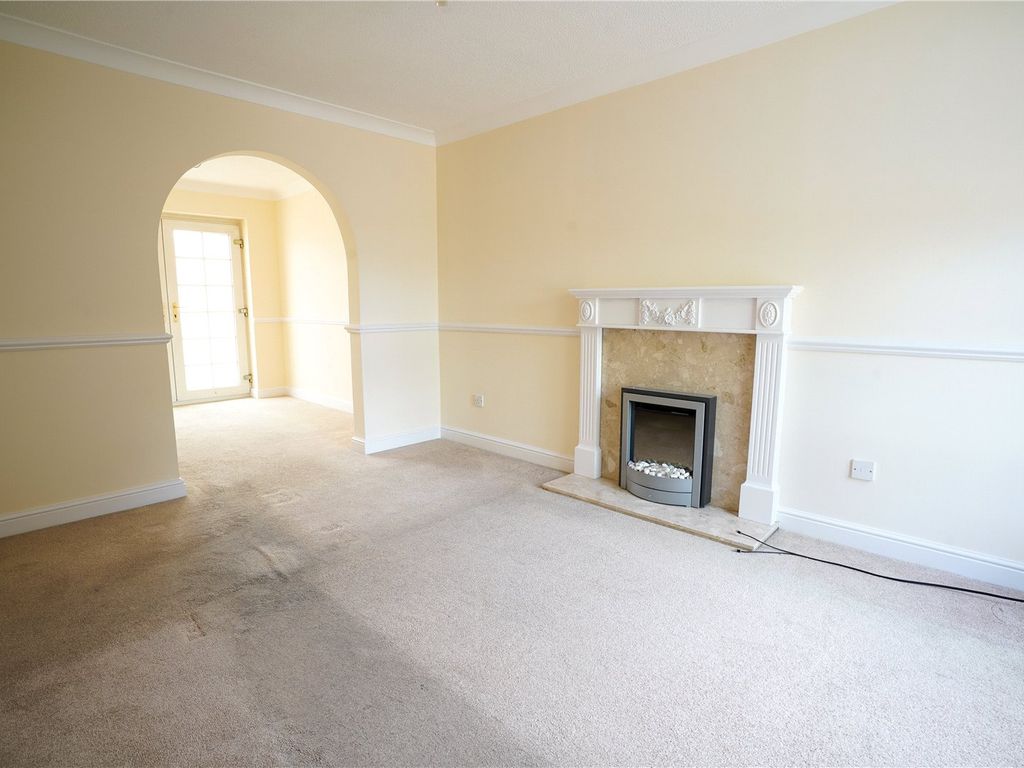 3 bed detached house for sale in Flash Lane, Bramley, Rotherham, South Yorkshire S66, £240,000