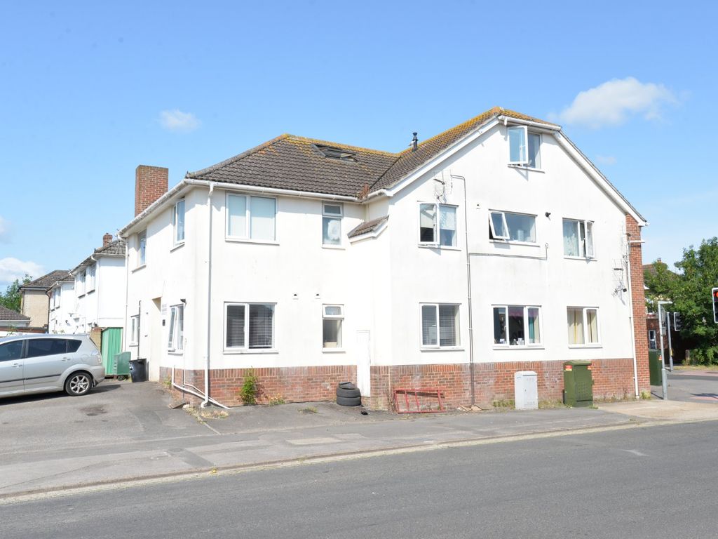 1 bed flat for sale in Magnolia House, Ashley, New Milton BH25, £175,000