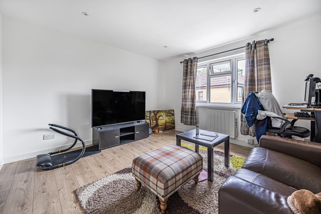 1 bed maisonette for sale in Oldhams Meadow, Aylesbury HP20, £170,000