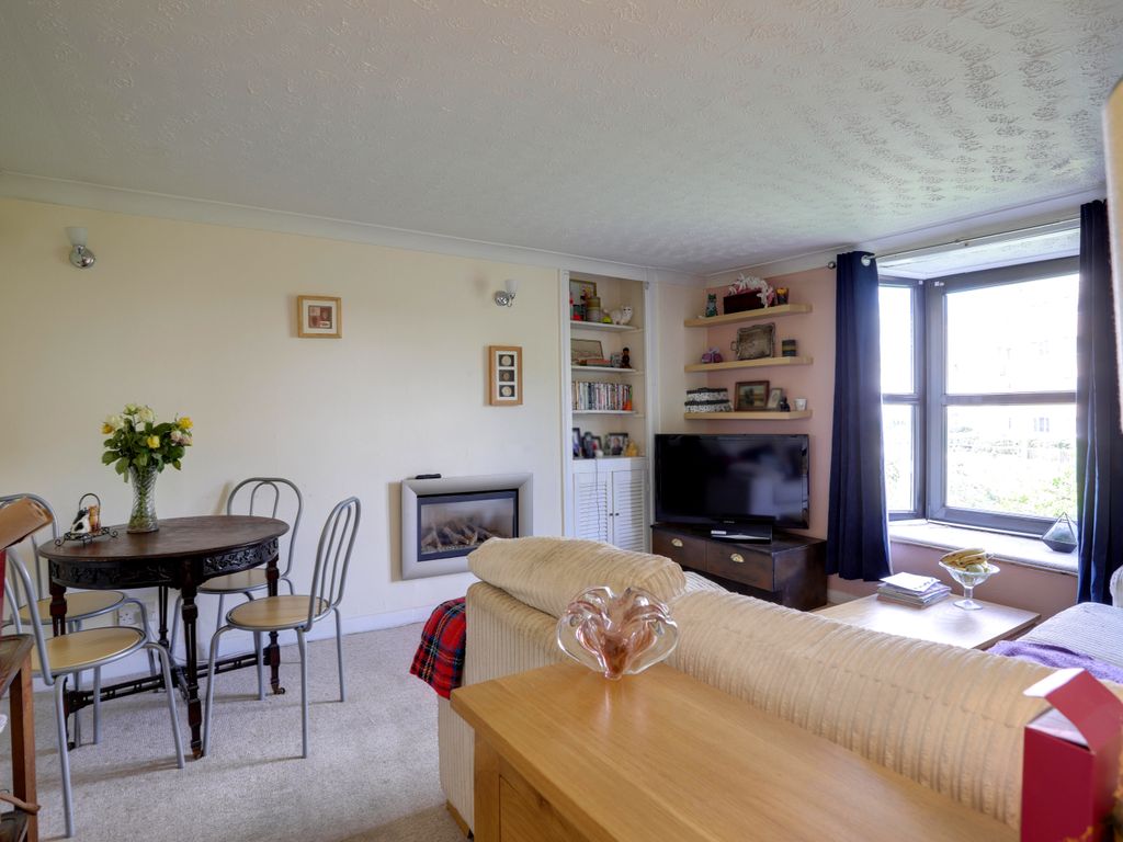 2 bed maisonette for sale in Higher Brook Street, Teignmouth TQ14, £170,000