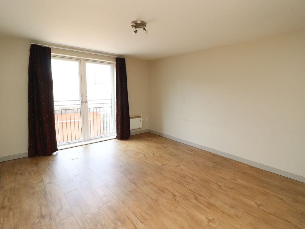1 bed flat for sale in Upper Dean Street, Birmingham B5, £130,000
