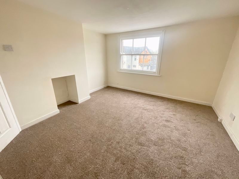 1 bed flat for sale in Stafford Street, Stone ST15, £80,000