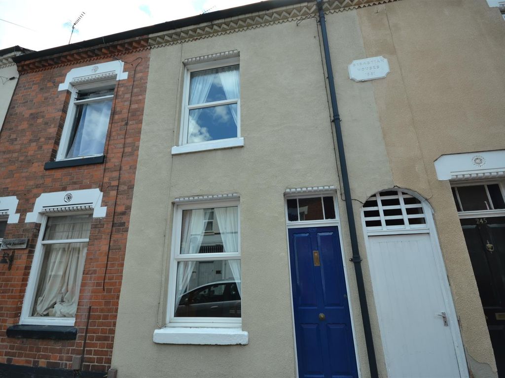 2 bed terraced house for sale in Avenue Road Extension, Leicester LE2, £210,000