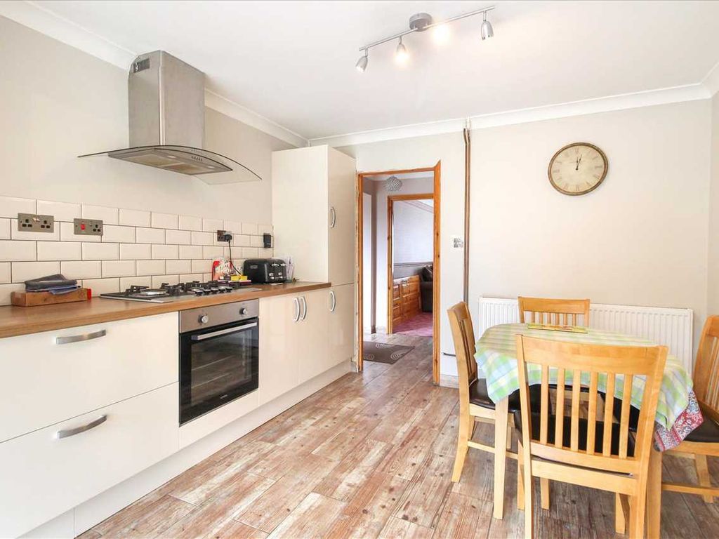 3 bed semi-detached house for sale in Park Road, Burton Latimer, Kettering NN15, £299,995