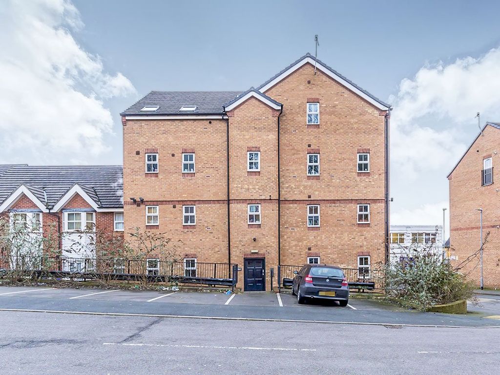 1 bed flat for sale in Richmond House St. Andrews Square, Stoke-On-Trent ST4, £90,000