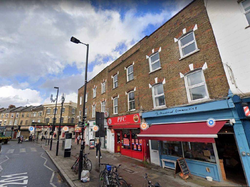 Retail premises for sale in Blackstock Road, London N5, £950,000