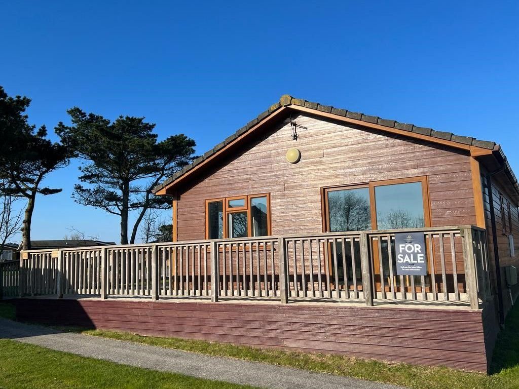 3 bed lodge for sale in 12B Atlantic Bays Holiday Park, St. Merryn, Padstow PL28, £159,000