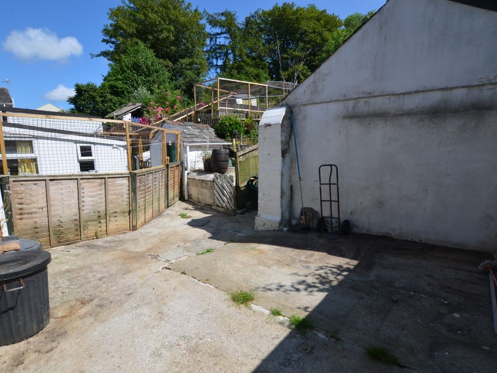 3 bed terraced house for sale in Lower Bore Street, Bodmin, Cornwall PL31, £160,000
