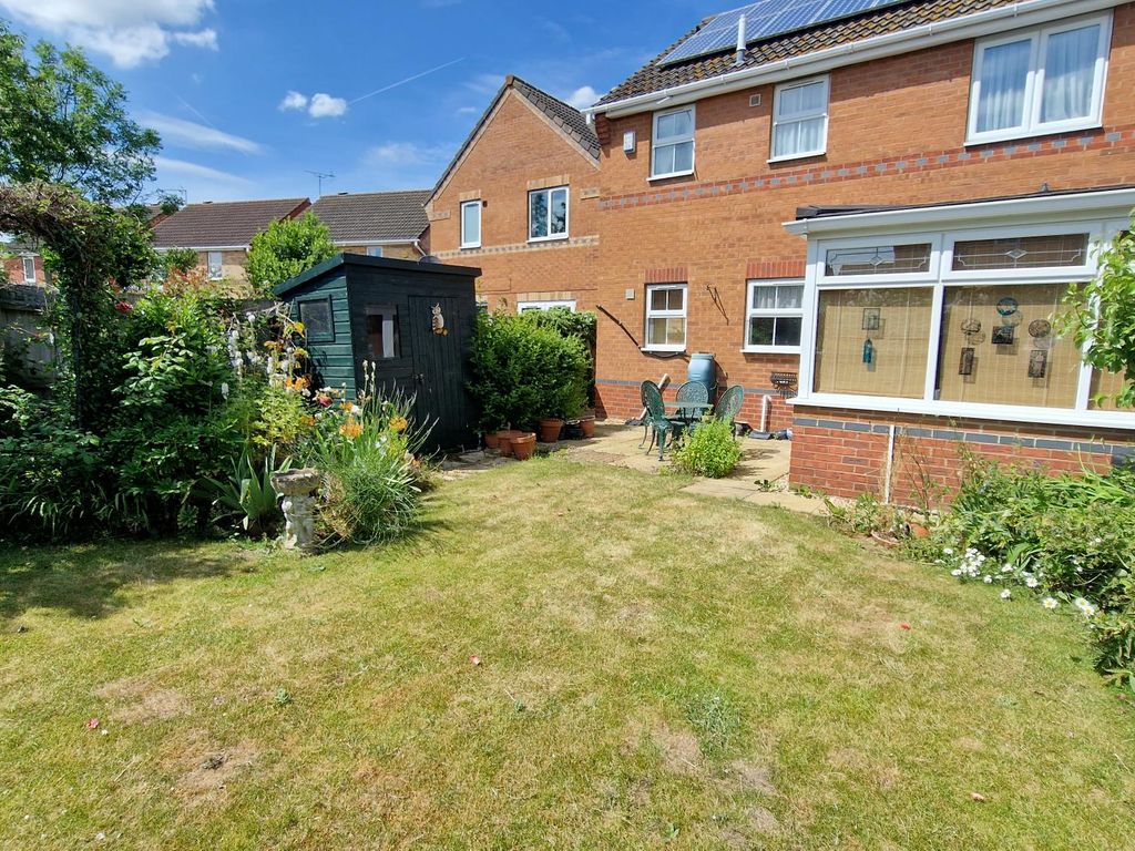 3 bed detached house for sale in Chapel Hill Court, Sleaford NG34, £225,000
