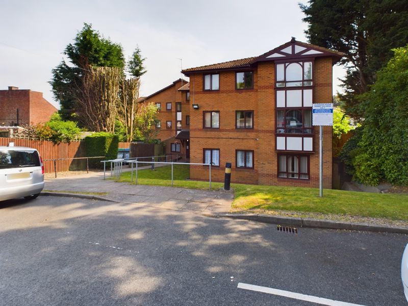 2 bed property for sale in Hagley Road West, Quinton, Birmingham B68, £65,000