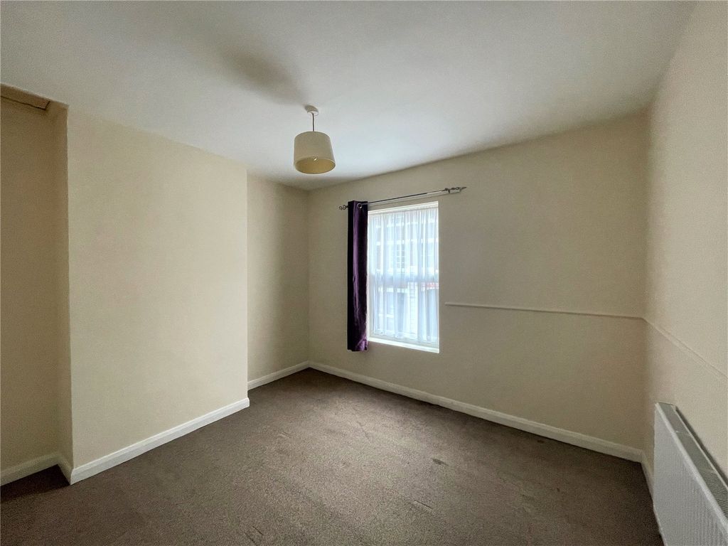 2 bed terraced house for sale in Valley Road, Sheffield, South Yorkshire S8, £140,000