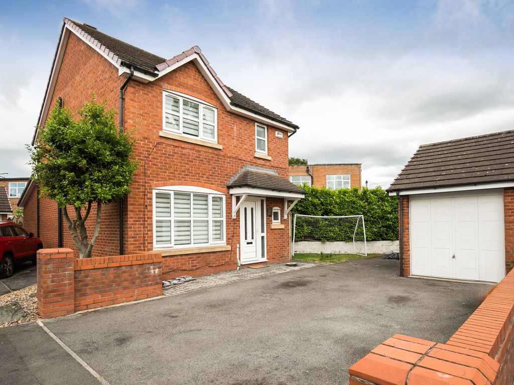 3 bed detached house for sale in Spring Gardens, Wrexham LL11, £235,995
