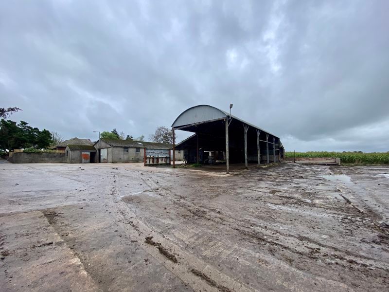 4 bed barn conversion for sale in Waverton, Wigton CA7, £160,000