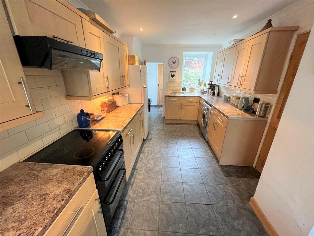 4 bed cottage for sale in Woodside Street, Cinderford GL14, £315,000