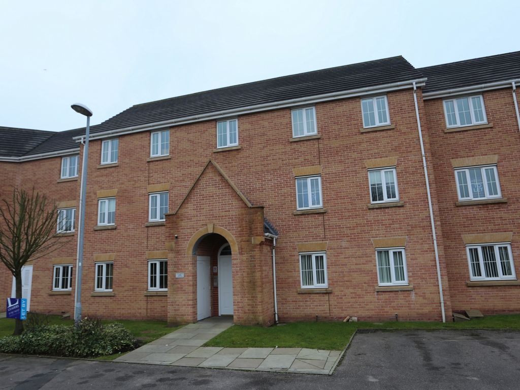 2 bed flat for sale in South Terrace Court, Stoke ST4, £95,000