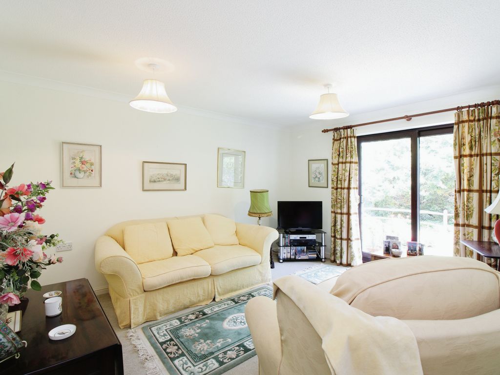 2 bed flat for sale in Spring Meadow, New Road, Midhurst, West Sussex GU29, £210,000