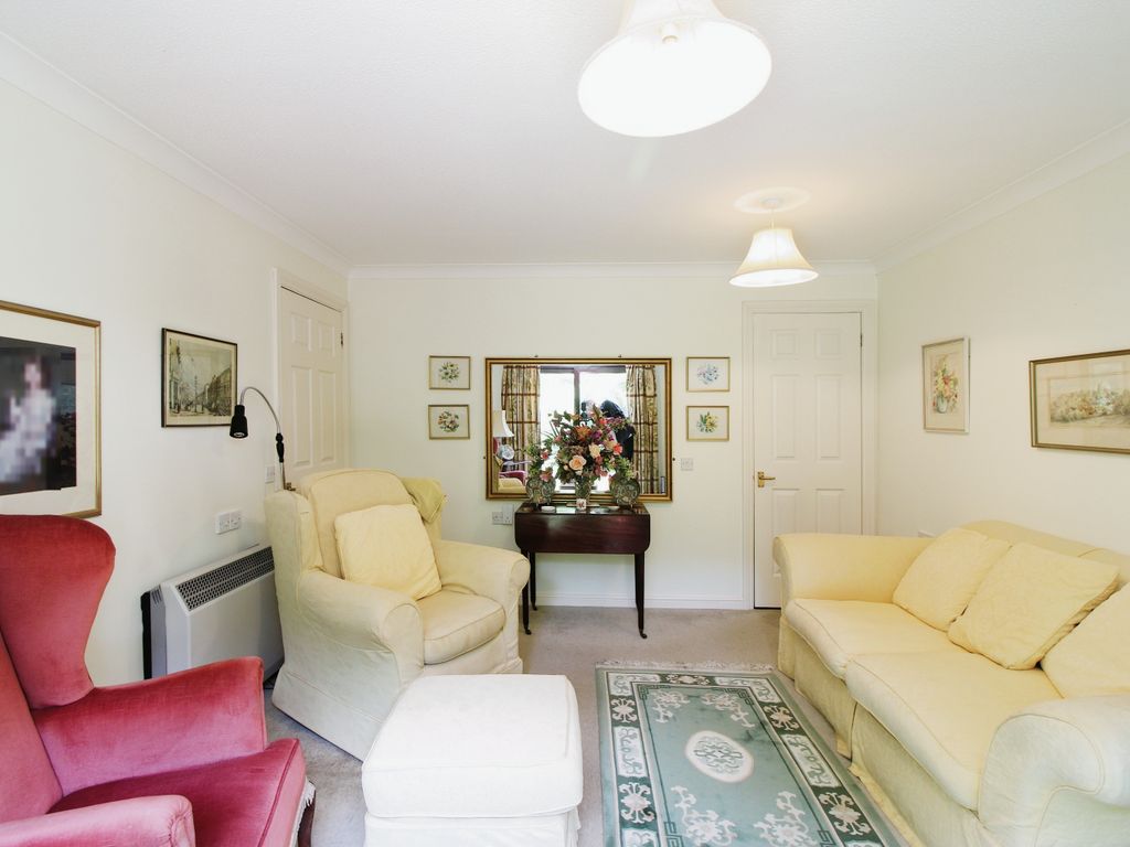 2 bed flat for sale in Spring Meadow, New Road, Midhurst, West Sussex GU29, £210,000