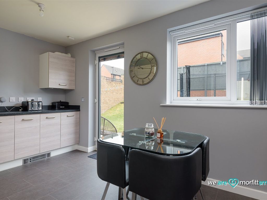 4 bed semi-detached house for sale in Harborough Avenue, Sheffield, - Viewing Essential S2, £230,000
