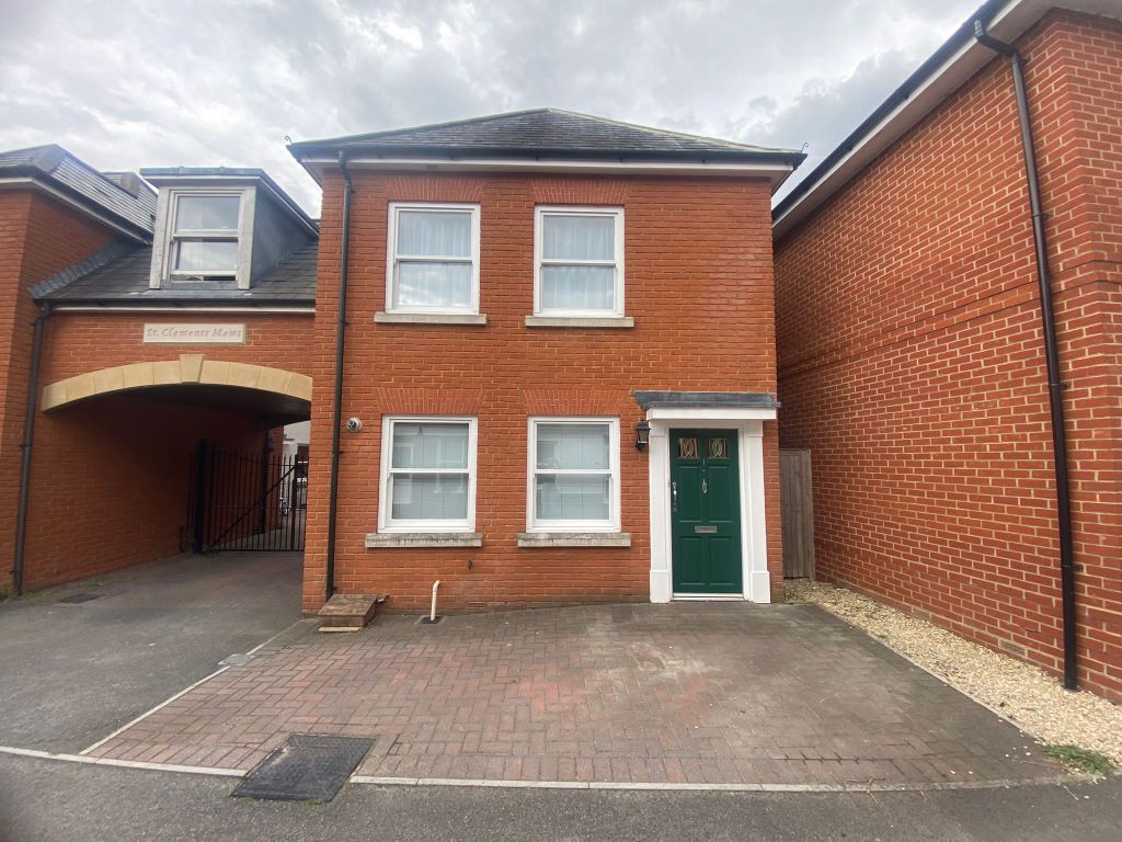 2 bed link-detached house for sale in St. Clements Mews, Salisbury SP2, £290,000