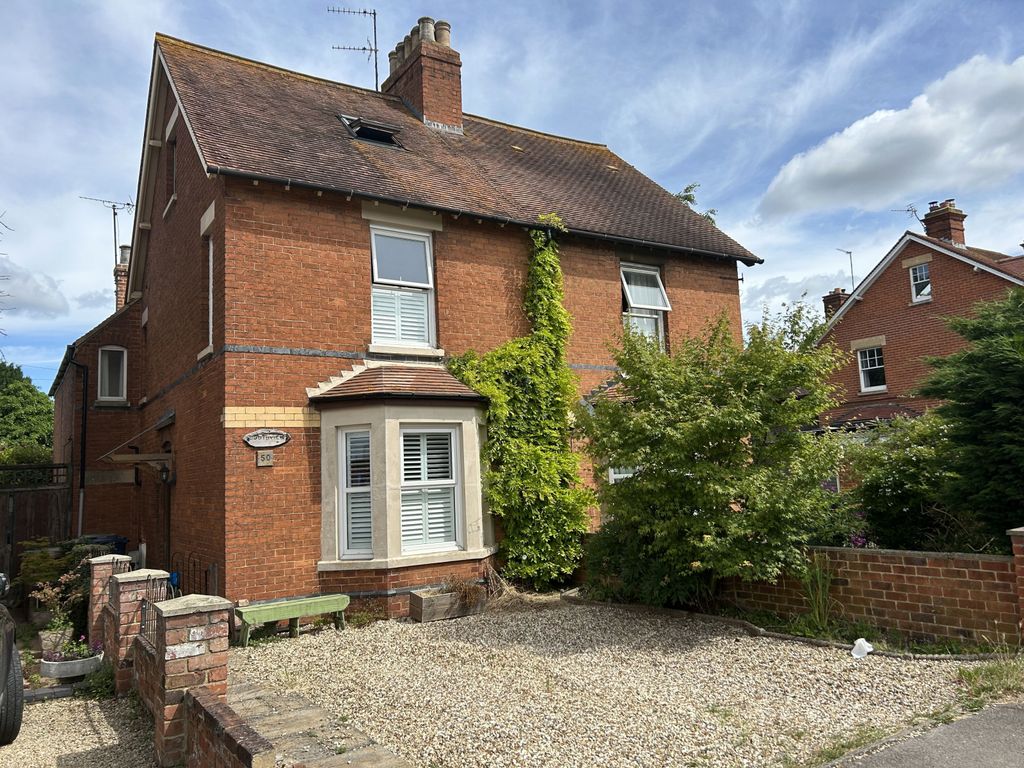 3 bed semi-detached house for sale in Ashchurch Road, Tewkesbury GL20, £330,000