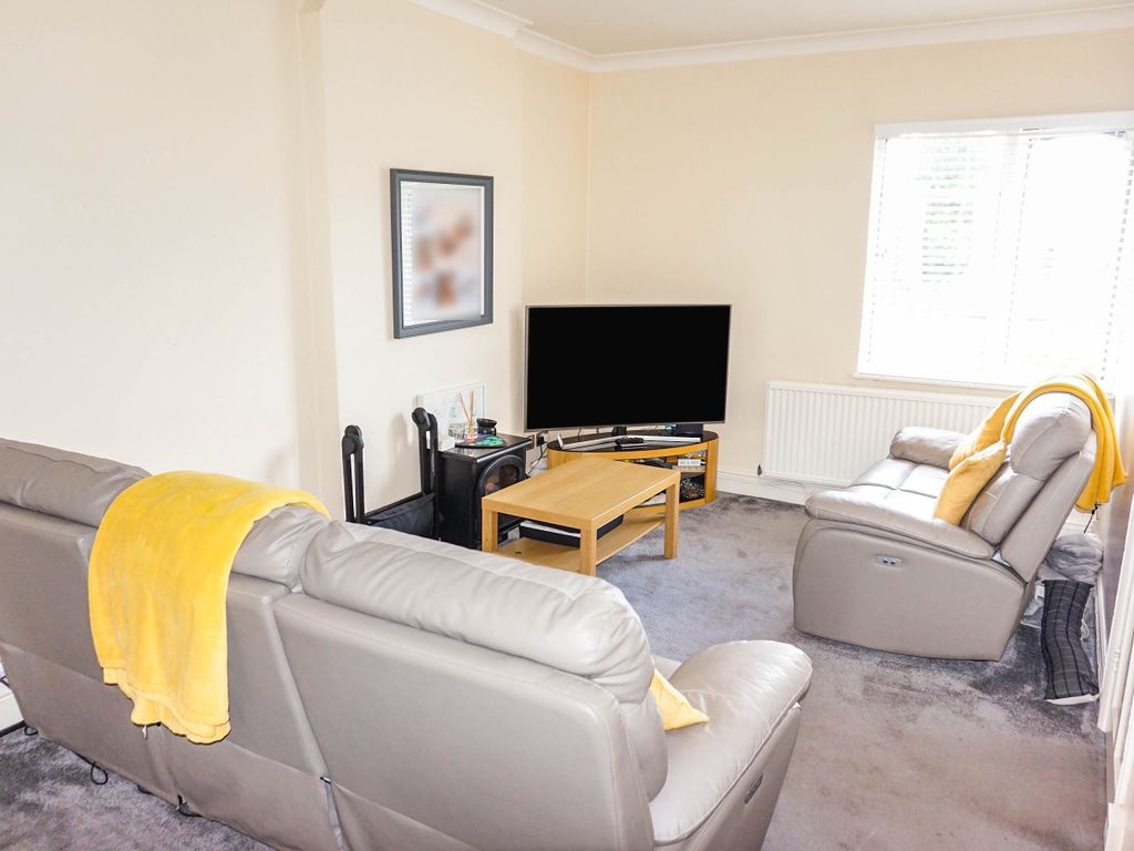 2 bed maisonette for sale in Birmingham Road, Sutton Coldfield B72, £180,000