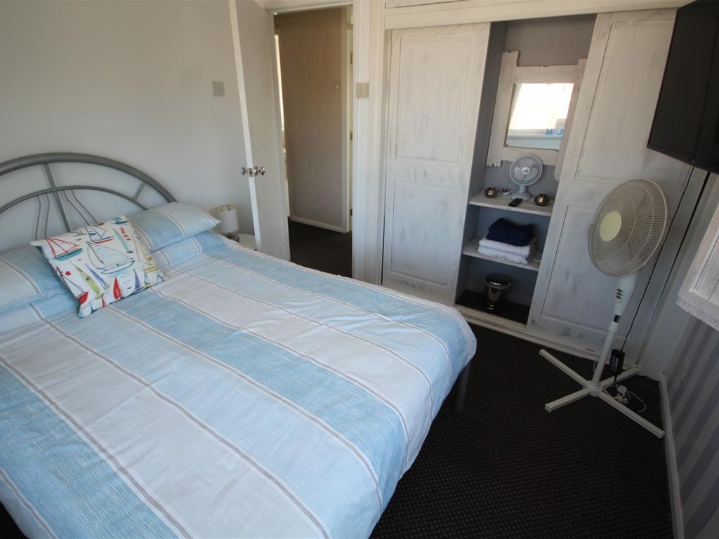 3 bed end terrace house for sale in Penrhyn Beach West, Penrhyn Bay, Llandudno LL30, £219,950