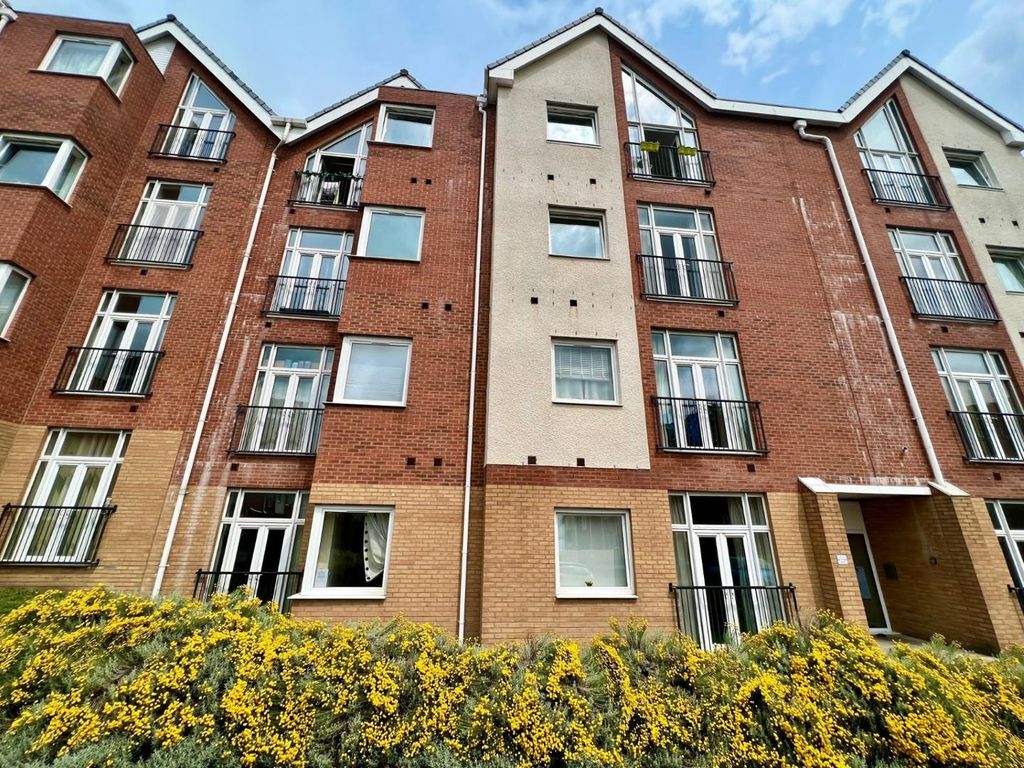 2 bed flat for sale in Willow Sage Court, Stockton-On-Tees TS18, £60,000