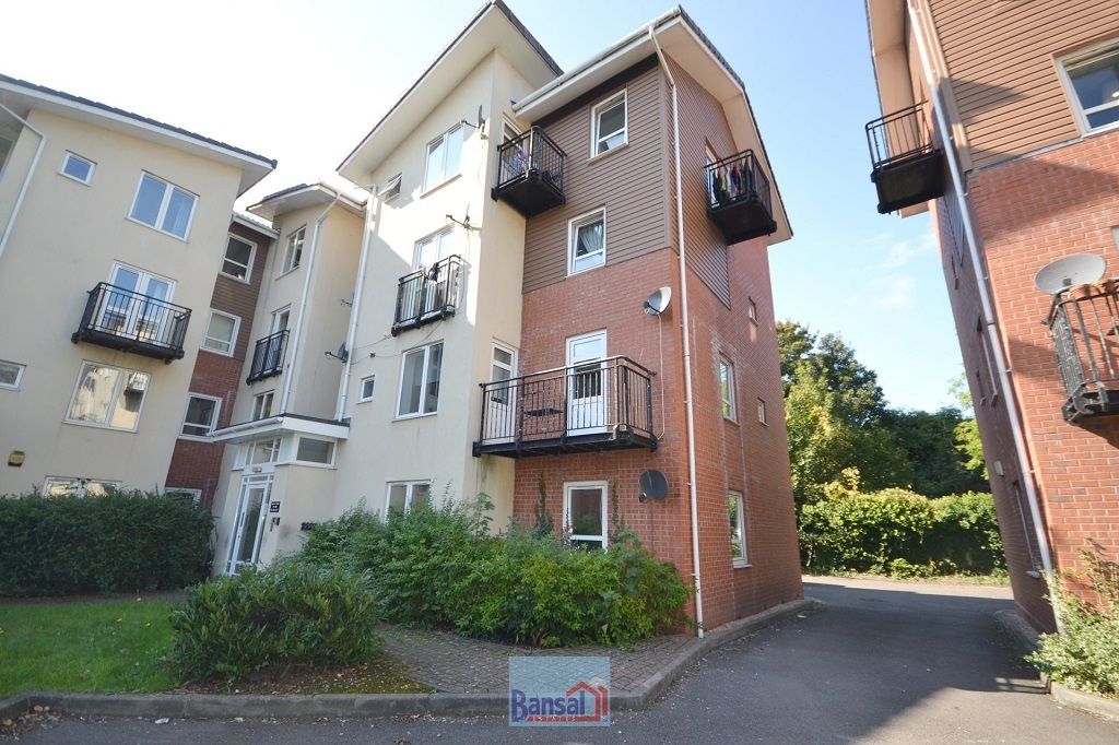 2 bed flat for sale in Seymour House, Sandy Lane, Coventry CV1, £129,950