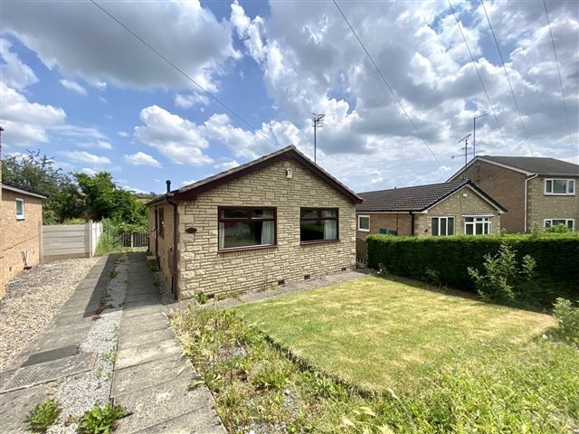 2 bed bungalow for sale in Skipton Road, Swallownest, Sheffield S26, £175,000