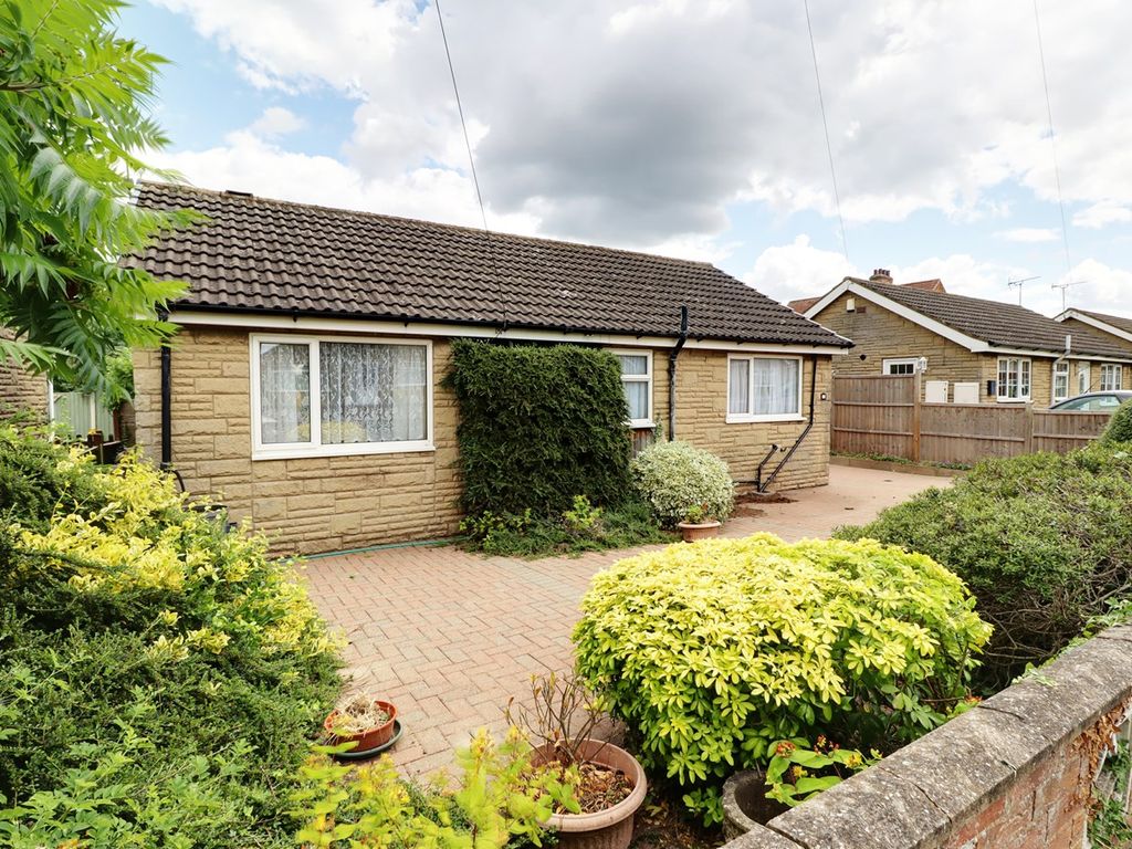 2 bed detached bungalow for sale in Woodland Way, Epworth DN9, £169,950