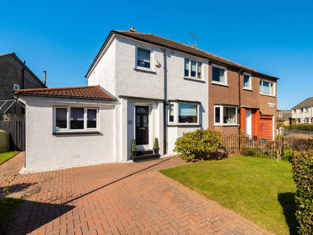 4 bed property for sale in 24 Wester Broom Drive, Edinburgh EH12, £320,000